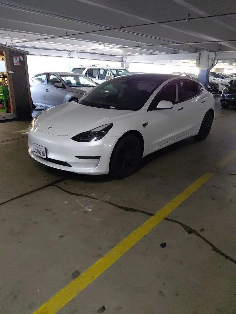 tesla model 3 2022 5YJ3E1EA8NF318723 image tesla model 3 2022 5YJ3E1EA8NF318723 image